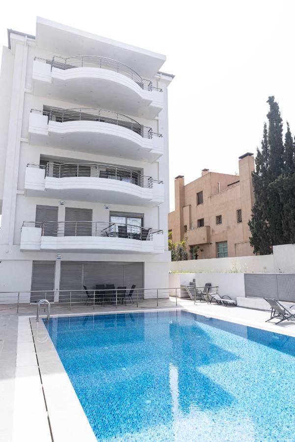 Design Apartment With Swimming Pool Near The Beach Atenas Exterior foto